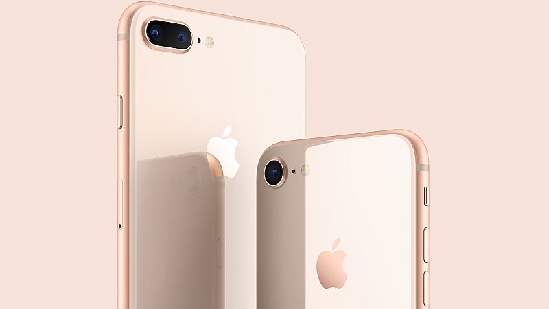 iPhone 8 in 'Good Supply' Says Tim Cook, Calls Apple Watch Connectivity Issue 'Very Minor'